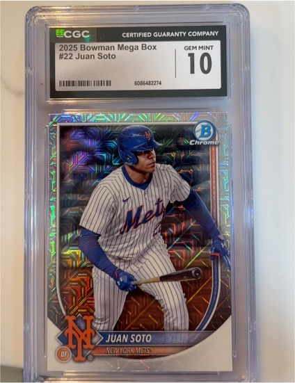 2025 Bowman Chrome #22 Juan Soto — front