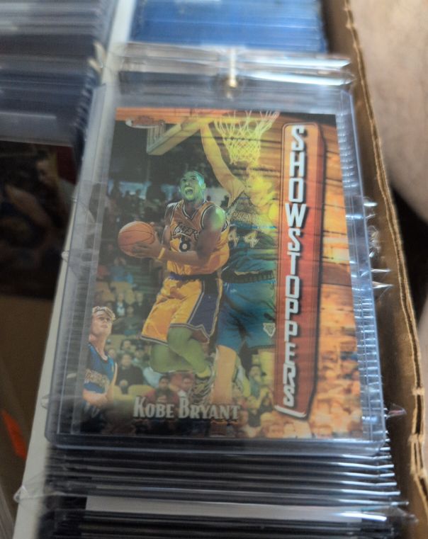 1997-98 Topps Finest #262 Kobe Bryant Showstoppers — front