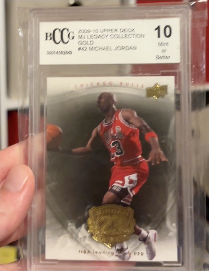 2009-10 Upper Deck MJ Legacy Collection Gold #42 Michael Jordan — front