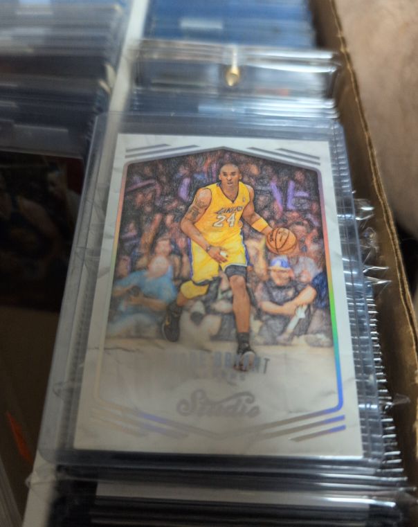 2016 Panini Studio #218 Kobe Bryant — front