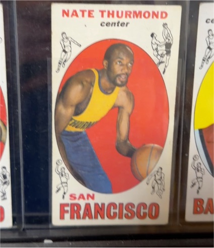 1969-70 Topps #10 Nate Thurmond — front
