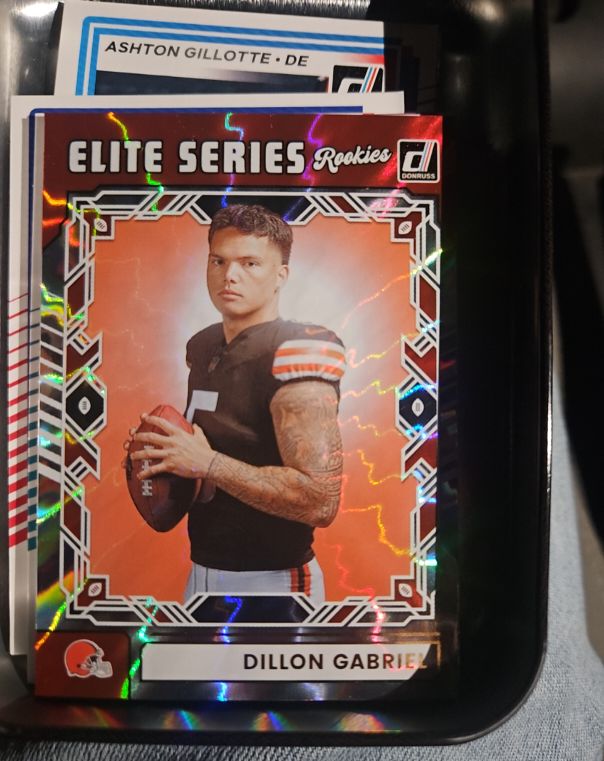 2025 Donruss Elite Series Rookies #ESR-DGL Dillon Gabriel — front