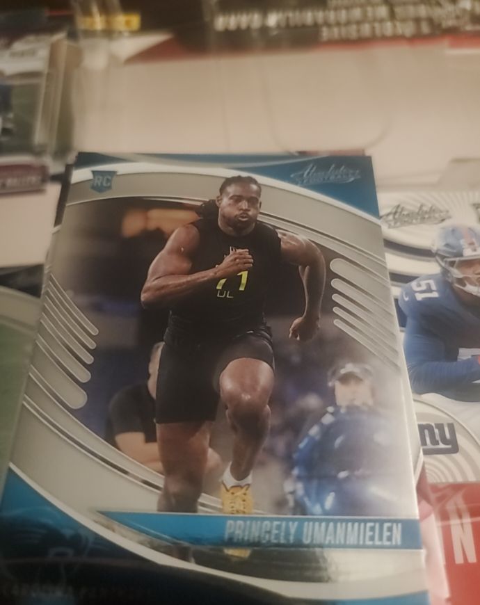 2025 Panini Absolute Football #169 Princely Umanmielen — front