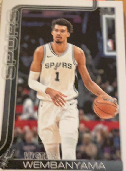 2025-26 Topps #195 Victor Wembanyama — front