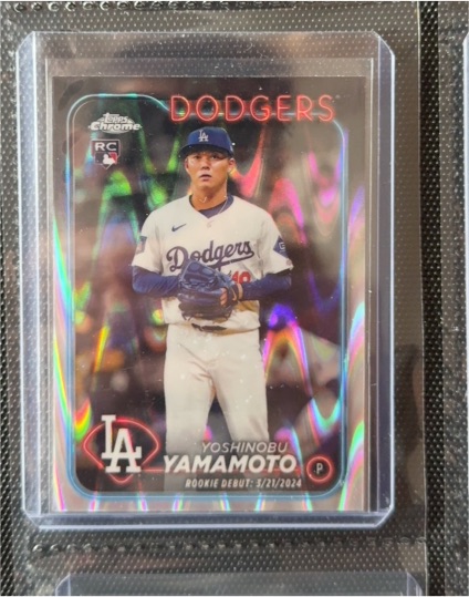 2024 Topps Chrome Update Series #USC108 Yoshinobu Yamamoto — front