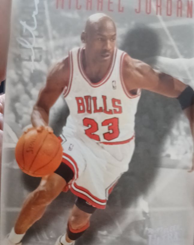 1996-97 Fleer Ultra #143 Michael Jordan — front