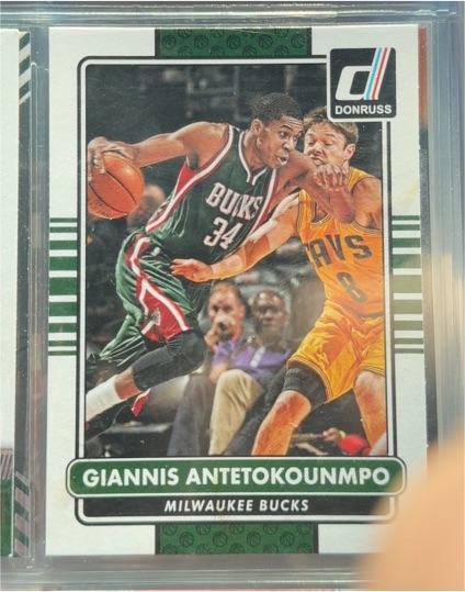 2014-15 Donruss #98 Giannis Antetokounmpo — front