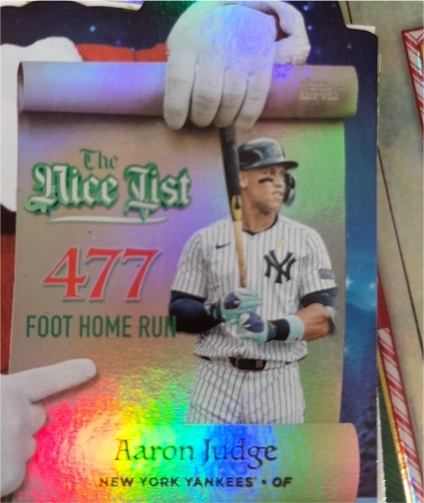 2025 Topps Holiday #MNL-20 Aaron Judge — front