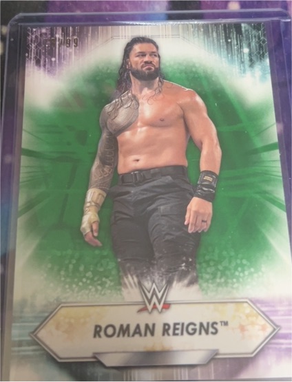 2021 Topps WWE #161 Roman Reigns — front