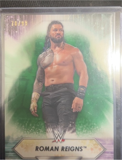 2021 Topps WWE #161 Roman Reigns — front