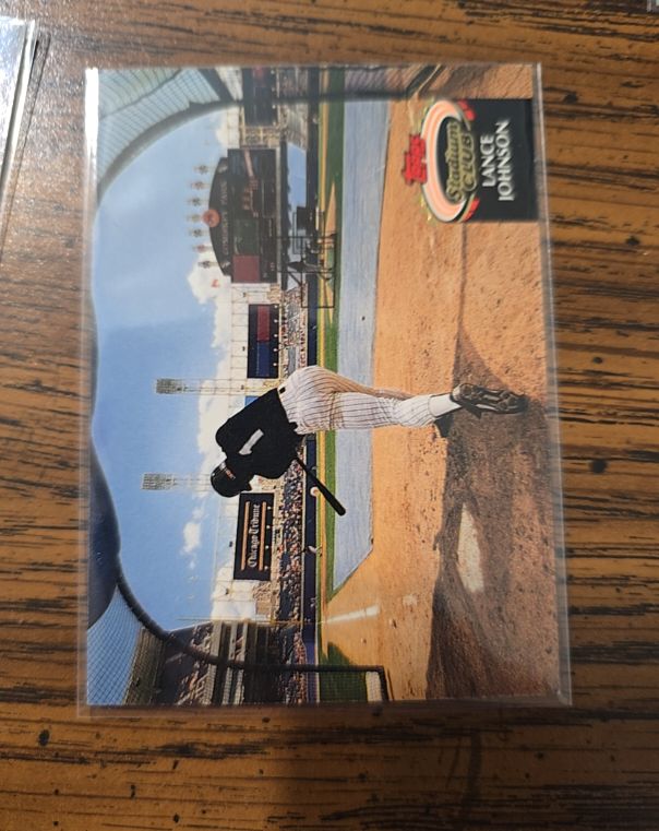 1992 Topps Stadium Club #444 Lance Johnson — front