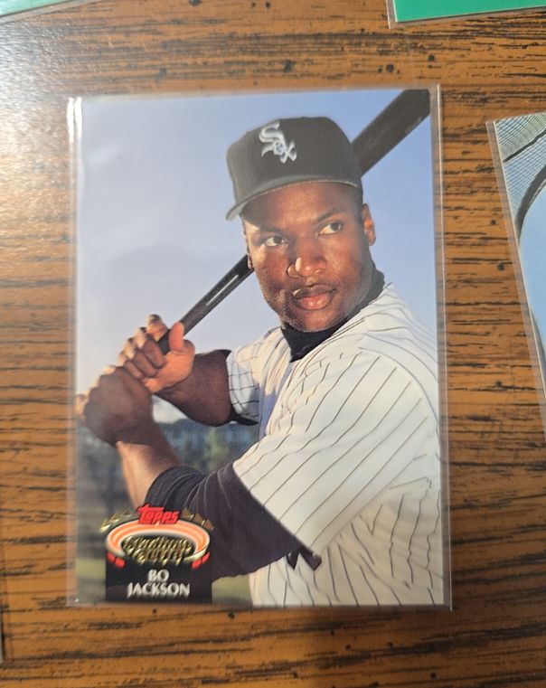 1992 Topps Stadium Club #654 Bo Jackson — front
