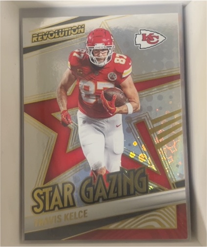 2025 Panini Revolution #18 Travis Kelce — front