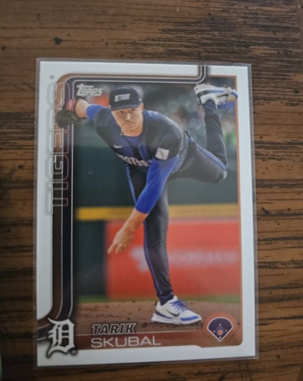 2025 Topps #71 Tarik Skubal — front