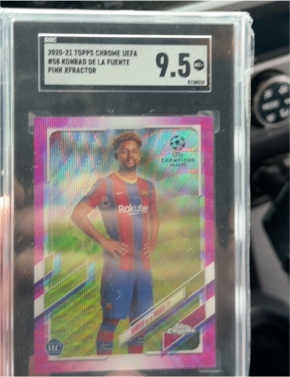 2020-21 Topps Chrome UEFA #58 Konrad de la Fuente Pink Xfractor — front