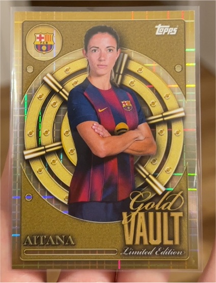 2025 Topps FC Barcelona Gold Vault Limited Edition Aitana — front