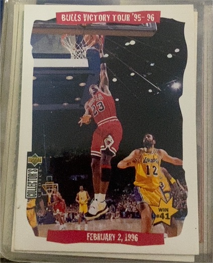 1996-97 Upper Deck Collector's Choice #25 Michael Jordan Bulls Victory Tour '95-'96 — front