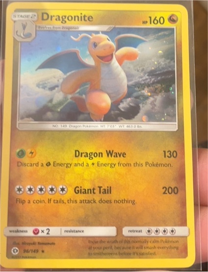 2017 Pokemon TCG Sun & Moon #96 Dragonite — front