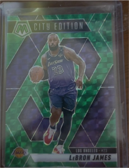 2024-25 Panini Mosaic #286 LeBron James City Edition Green Mosaic Prizm — front
