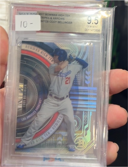 2017 Bowman High Tek #BHT-CB Cody Bellinger — front