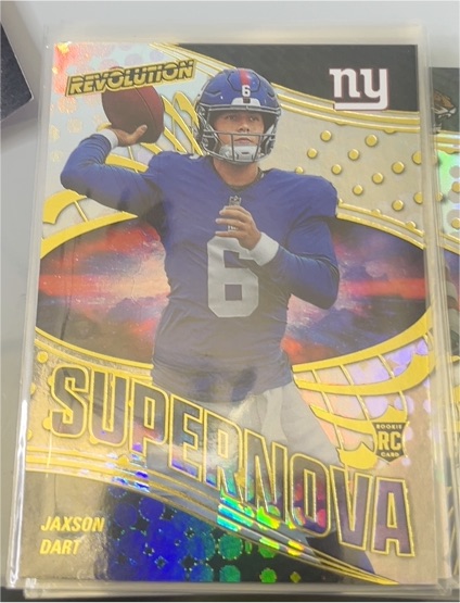 2025 Panini Revolution #8 Jaxson Dart Supernova — front