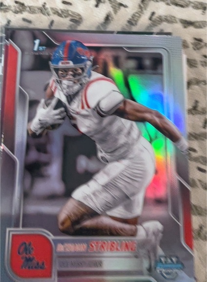 2025 Bowman University Chrome #182 De'Zhaun Stribling — front