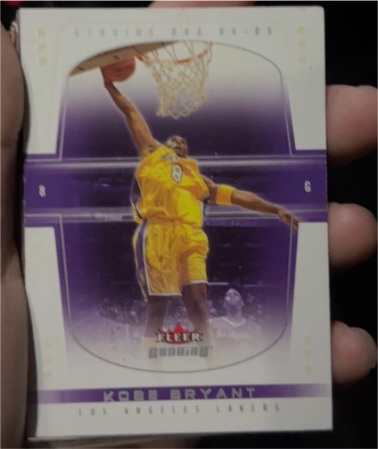 2004-05 Fleer Genuine #31 Kobe Bryant — front