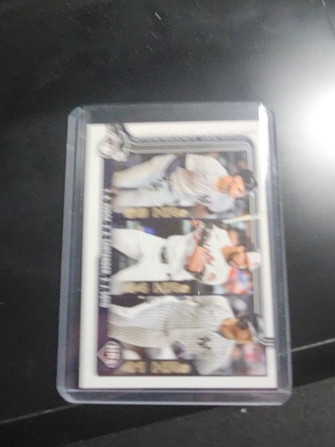 2025 Topps Series 1 League Leaders #79 Aaron Judge / Juan Soto / Anthony Santander — front