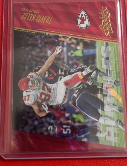 2017 Panini Absolute #24 Travis Kelce — front