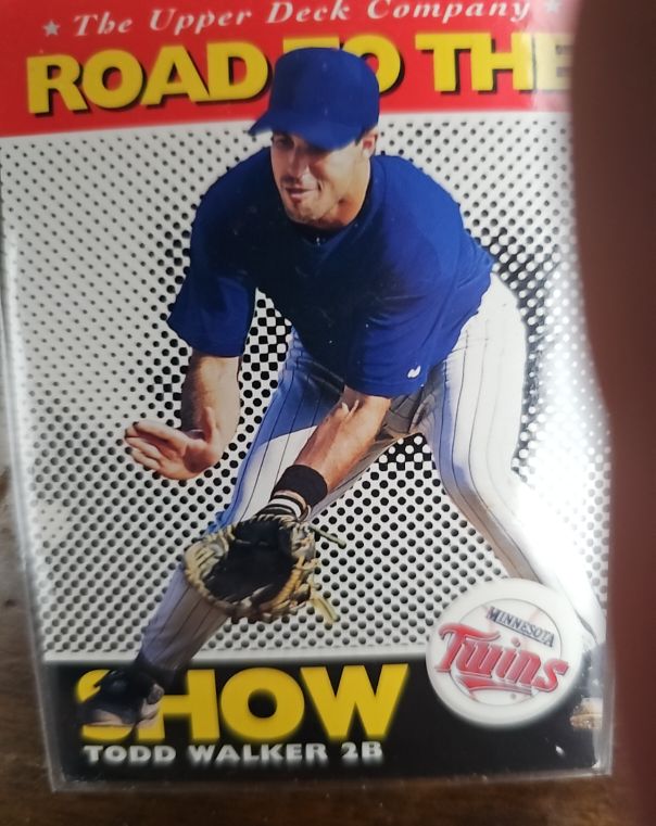 1994 Upper Deck Road to the Show #167 Todd Walker — front