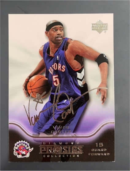 2004-05 Upper Deck Pro Sigs #83 Vince Carter — front