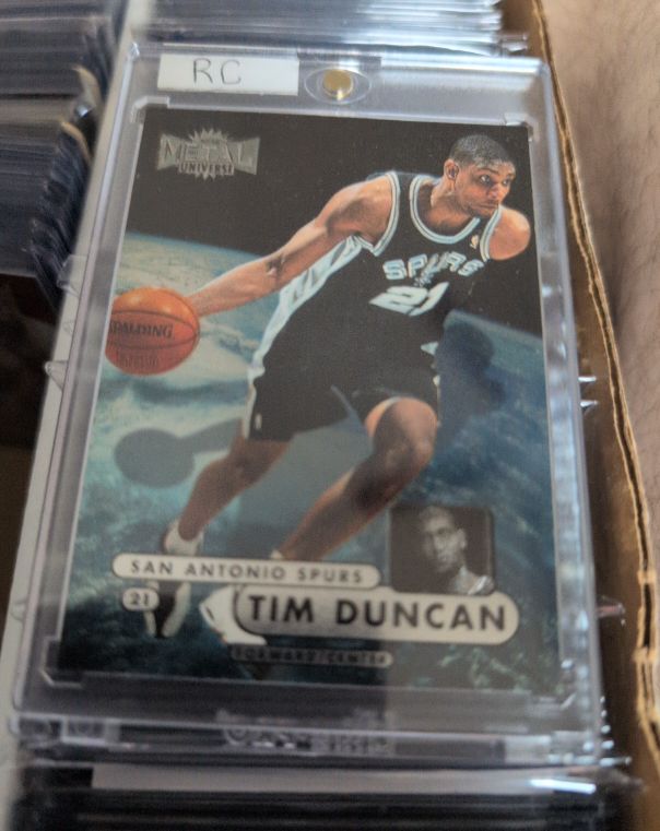 1997-98 Metal Universe Championship #72 Tim Duncan — front