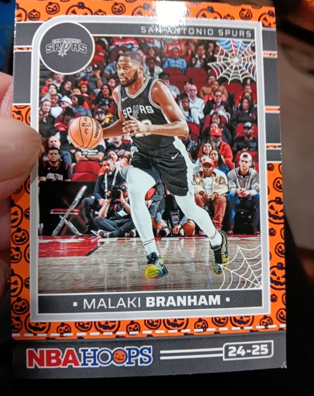 2024-25 Panini Haunted Hoops Orange Pumpkin #225 Malaki Branham — front