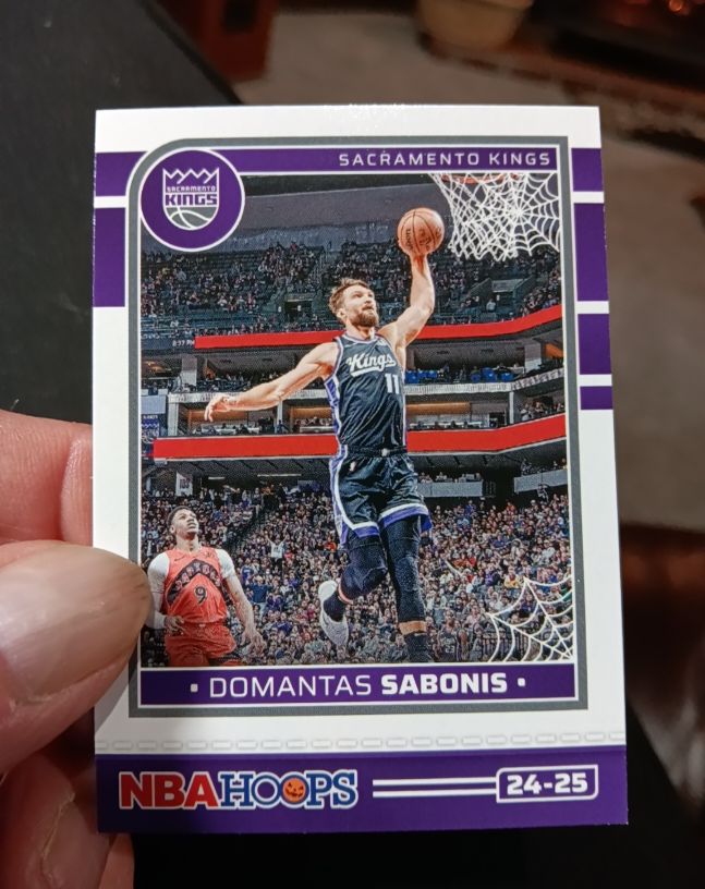 2024-25 Panini Haunted Hoops #166 Domantas Sabonis — front