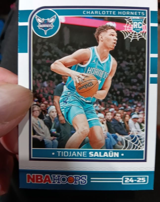 2024-25 Panini Haunted Hoops #235 Tidjane Salaun — front