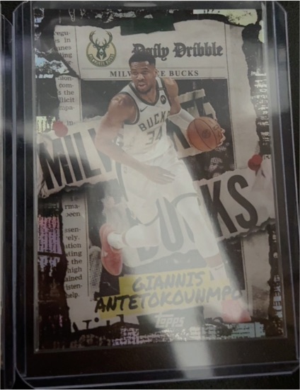 2025-26 Topps Basketball #DD-5 Giannis Antetokounmpo Daily Dribble — front