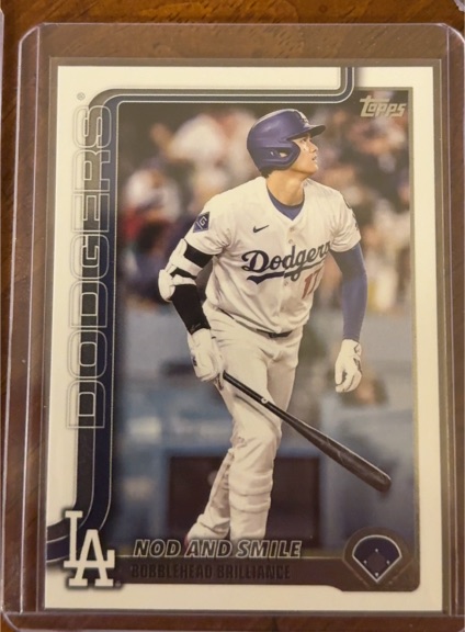 2025 Topps Update #US84 Shohei Ohtani Nod and Smile — front