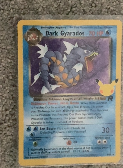 1999 Pokémon #8 Dark Gyarados — front
