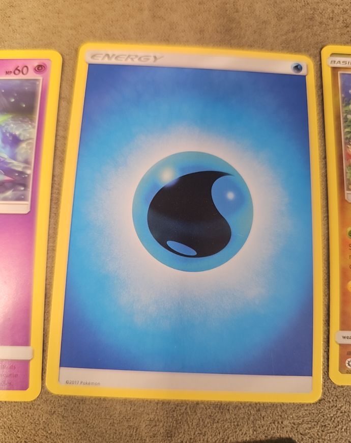 2017 Pokémon Water Energy — front