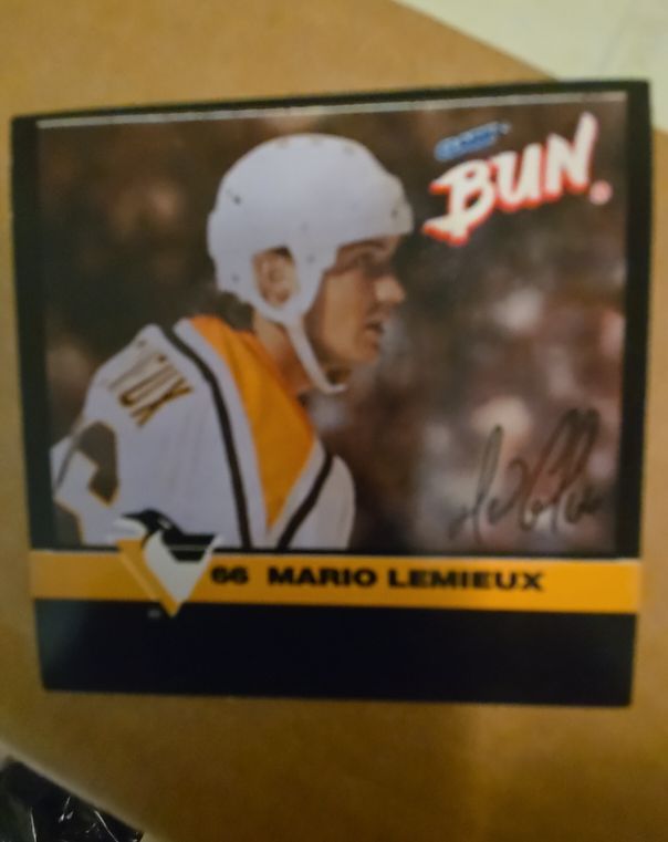 1992-93 Clark Bun #66 Mario Lemieux — front