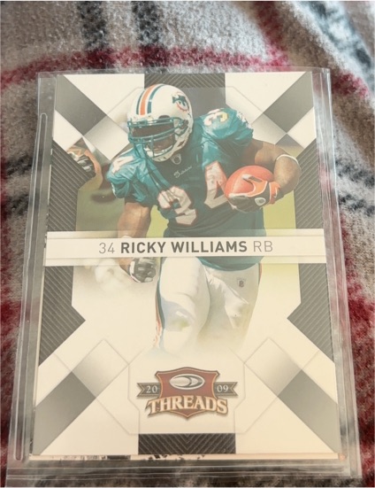 2009 Donruss Threads #53 Ricky Williams — front