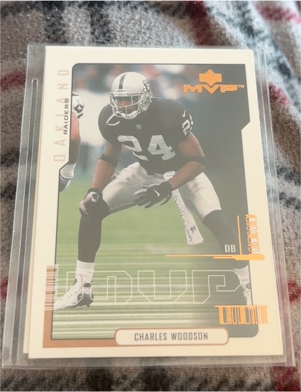 2000 Upper Deck MVP #124 Charles Woodson — front