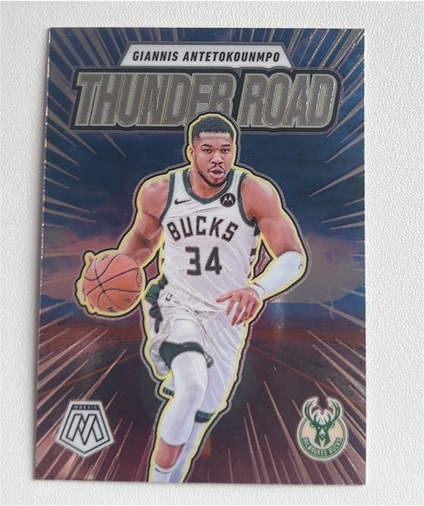 2024-25 Panini Mosaic #9 Giannis Antetokounmpo Thunder Road Milwaukee Bucks — front