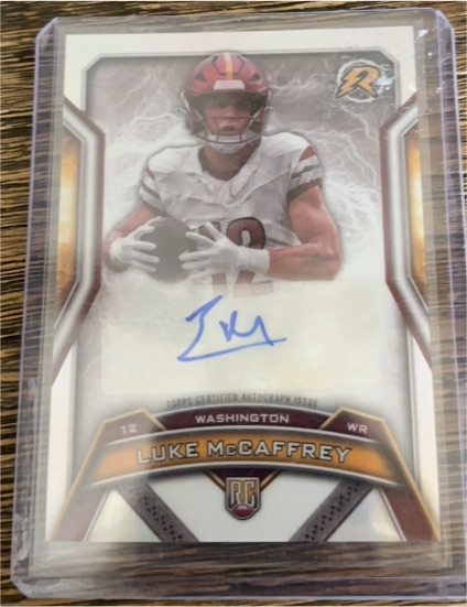 2024 Topps Resurgence Rookie Signatures Luke McCaffrey — front