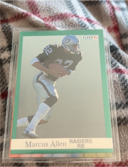 1991 Fleer #102 Marcus Allen — front