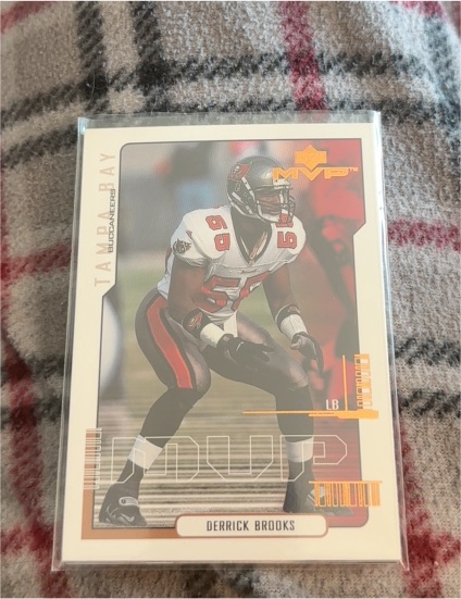 2000 Upper Deck MVP #170 Derrick Brooks — front