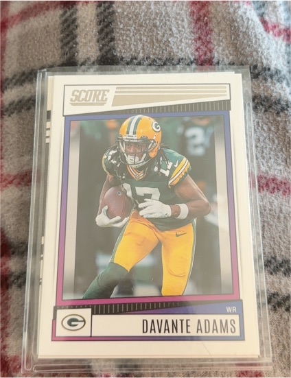 2022 Panini Score #93 Davante Adams — front