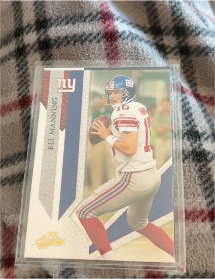 2018 Panini Playoff Rookie Wave #11 Eli Manning — front