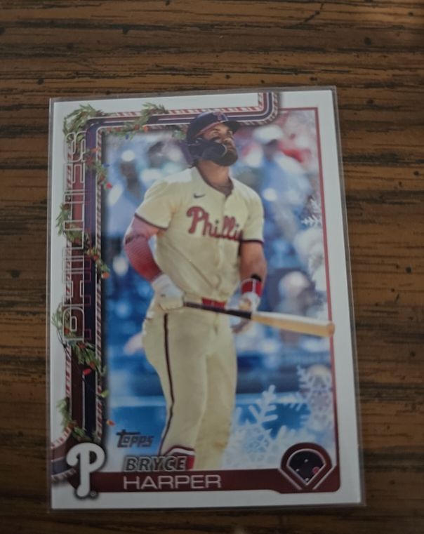 2025 Topps Holiday #H69 Bryce Harper — front