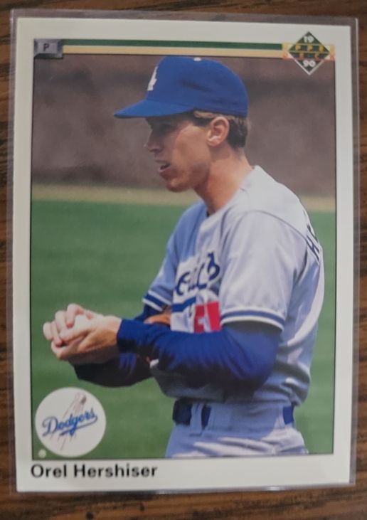 1990 Upper Deck #256 Orel Hershiser — front